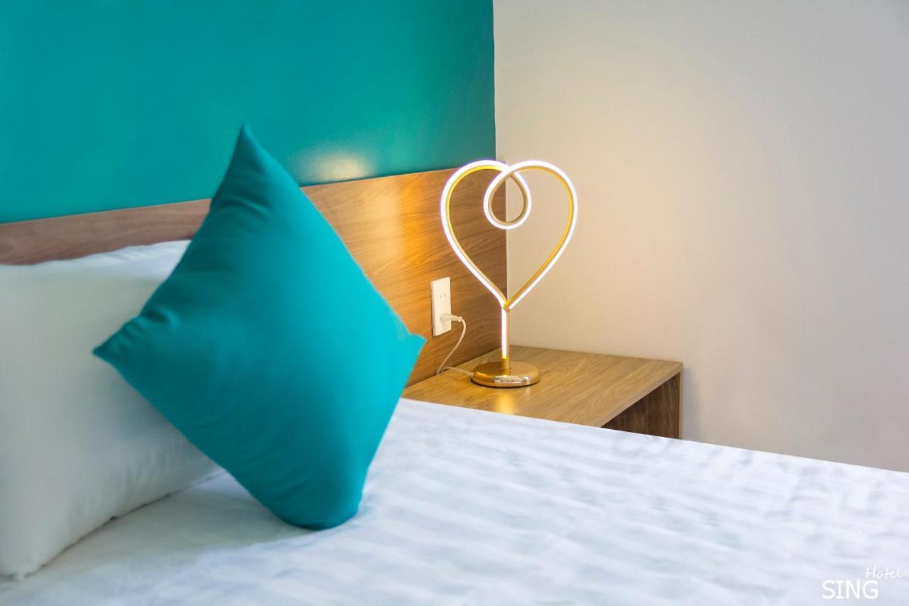 Sing Hotel Da Nang Bagian luar foto